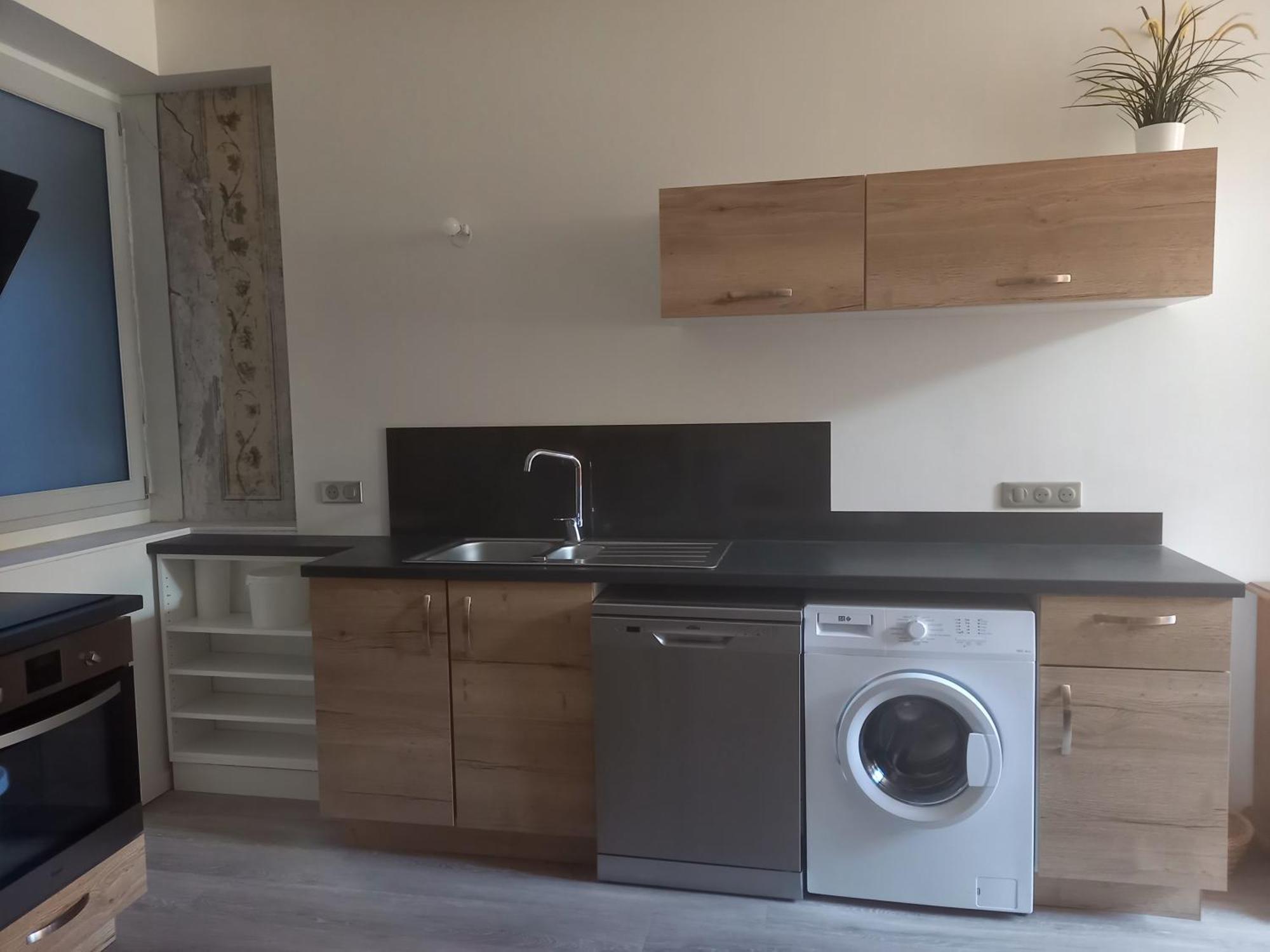 Apartamento Les Meubles Du Colombier Lons-le-Saunier Exterior foto